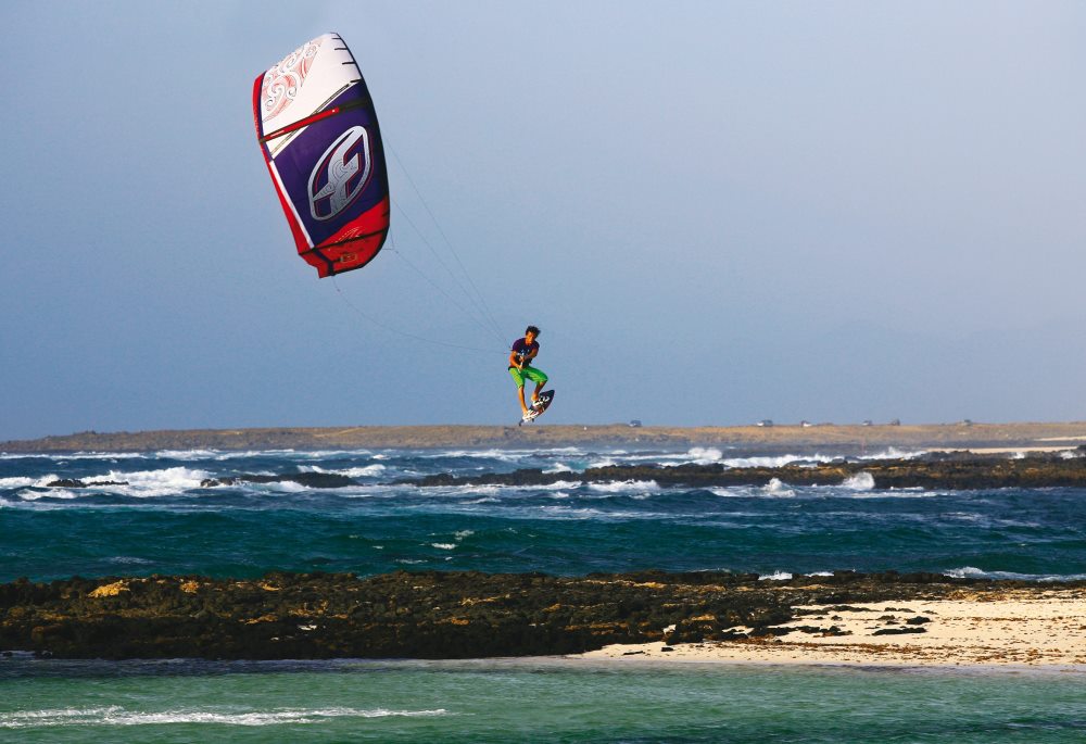 Activité Turkoise kite's cool offer Kite surfing school image