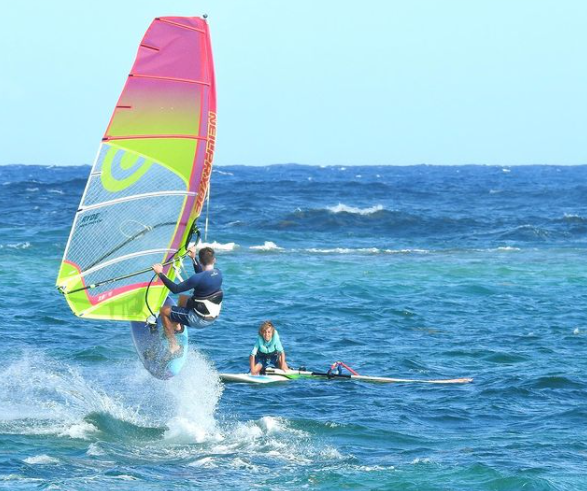 Activité Wanalao offer Ecole Windsurf image
