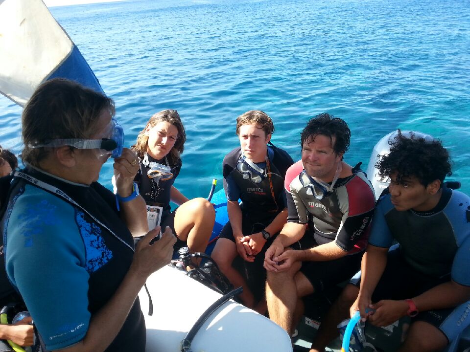 Diving Bord de Mer Offer Underwater diving baptism